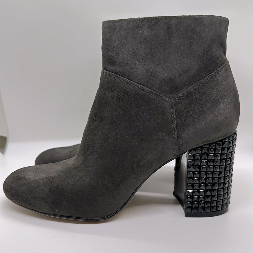 Michael Michael Kors Women’s Arabella Charcoal Ankle Boot, Size 9.5, Suede